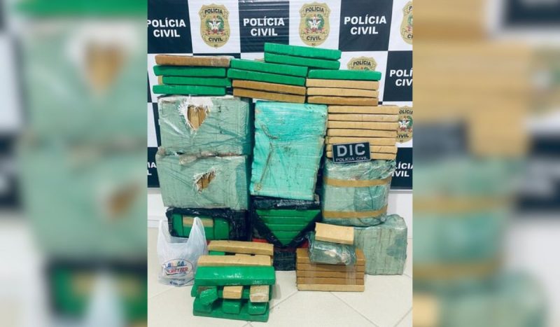 Polícia encontra maconha embaixo de cama em Palhoça