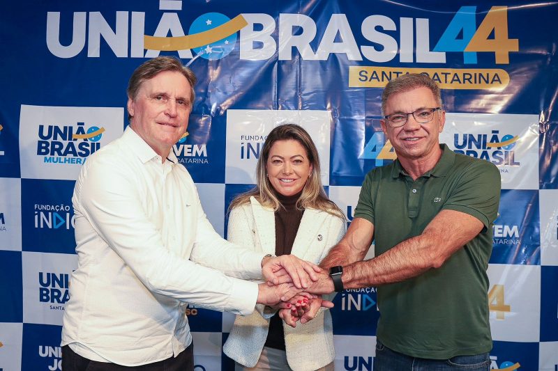 União Brasil de Florianópolis continua com Gean Loureiro e apoia Dário e Maria Claudia