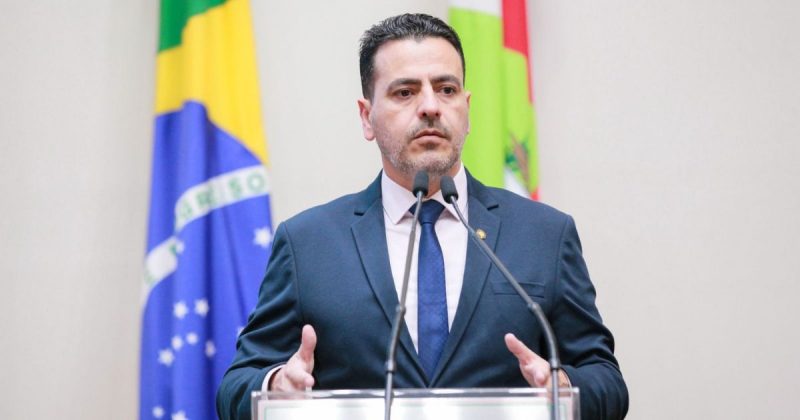 Estêner Soratto da Silva Júnior, um dos pré-candidatos a prefeito de Tubarão