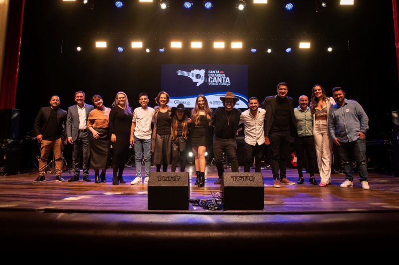 Blumenau definiu os talentos que avançam no Festival Sertanejo SC Canta