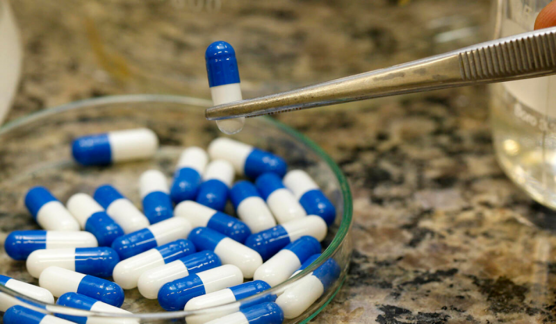 Na foto, medicamentos em Farmácias Solidárias em SC