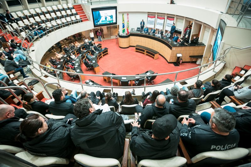 Transparência na Alesc foi considerada "regular" pelo estudo, foto mostra plenário