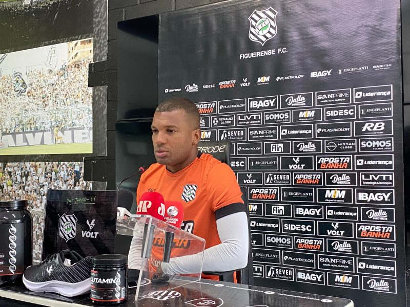 Capitão do Figueirense, o experiente zagueiro Genilson falou sobre o resultado conquistado diante do Remo no Scarpelli 