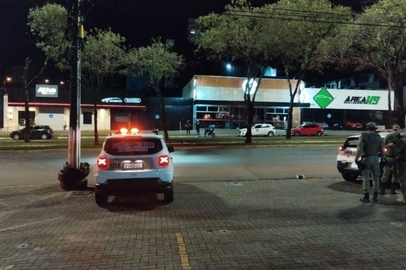 Homem foi morto com tiros na avenida em Chapecó 