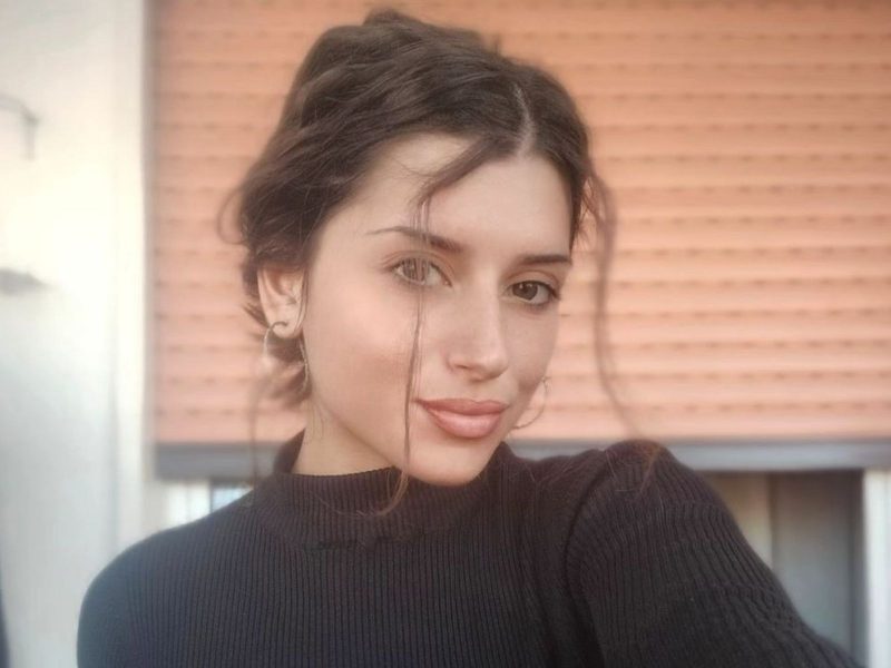 Clelia Ditano, de 25 anos, morreu após cair de quatro andares em um poço de elevador