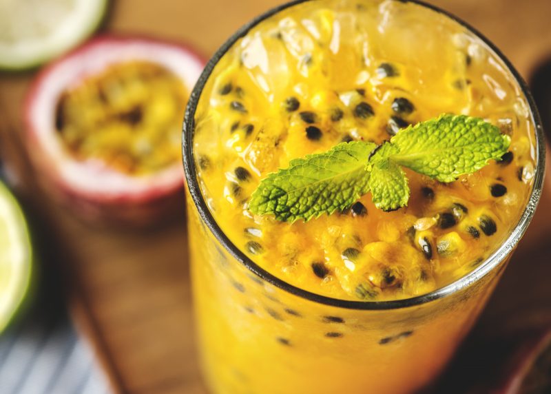 Suco de maracujá, alimento visto de cima