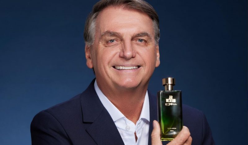 Pré-venda do novo perfume de Jair Bolsonaro foi anunciada no Instagram de Michelle Bolsonaro