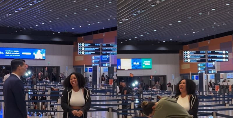 Mulher dando risada no Aeroporto de Florianópolis