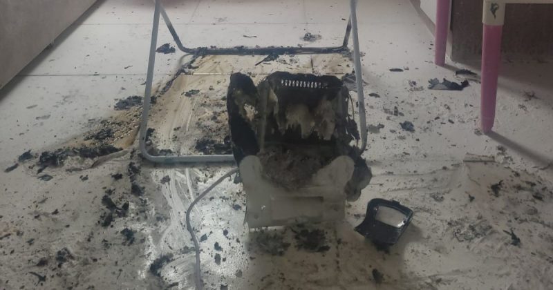 Ao retornar ao quarto, moradora viu as roupas em chamas por conta do aquecer elétrico