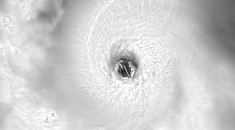 'Caçadores de furacões' entraram no olho do Beryl