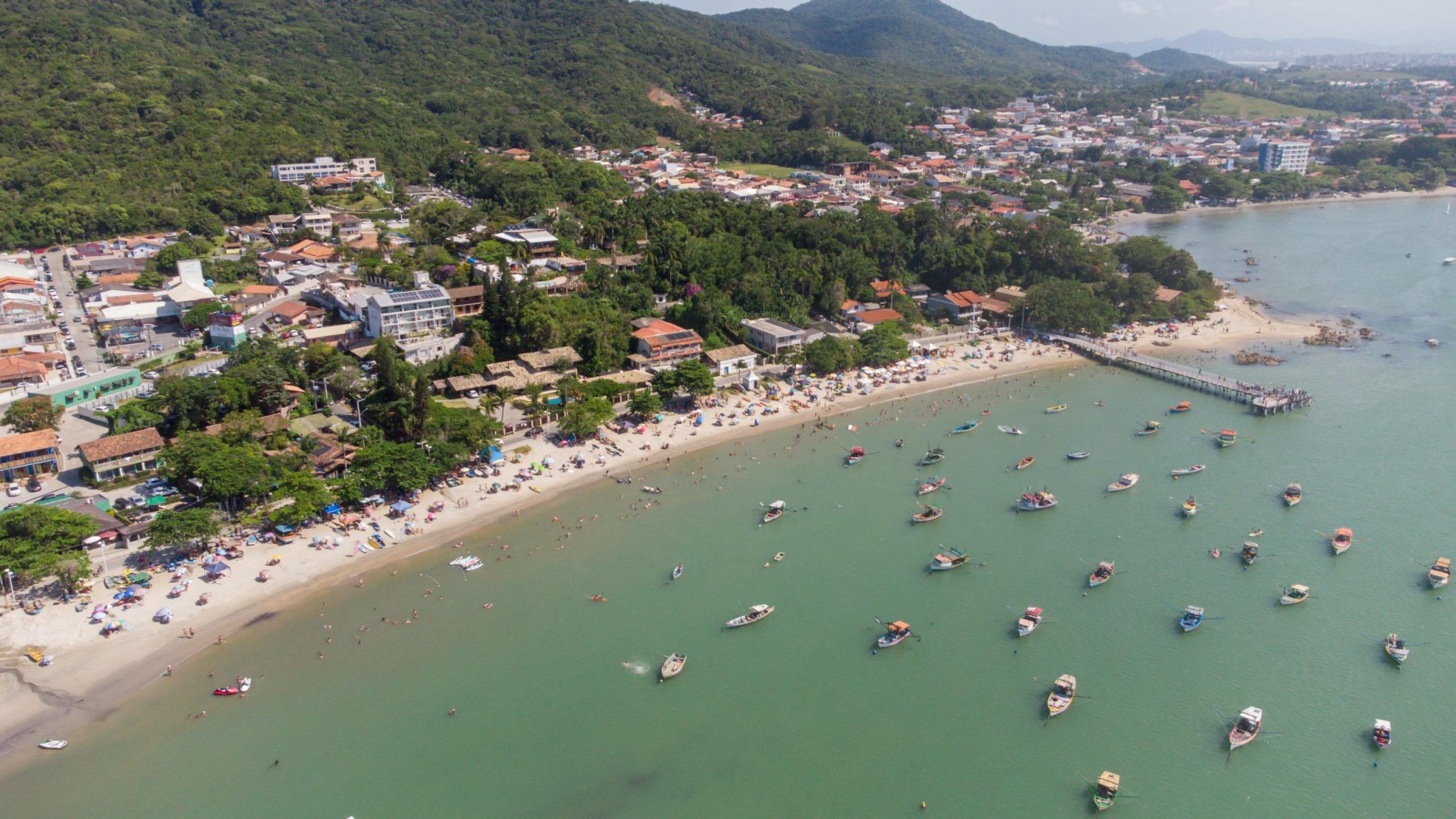 Penha e Balneário Camboriú fazem aniversário com atrações