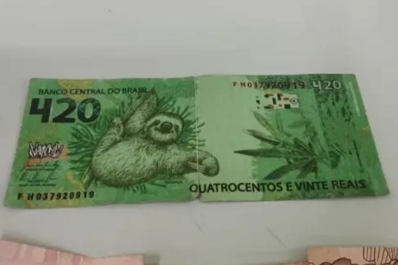 Nota falsa tem maconha estampada