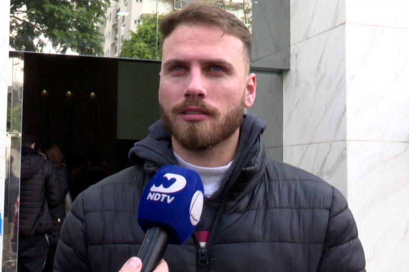 Patrick Duarte era amigo de Samuel Dal Olmo Carlin, que morreu no tr&aacute;gico acidente no RS, e falou sobre a saudade deixada por Samuca. – Foto: Roberto Bortolanza/NDTV Chapec&oacute;