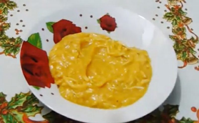 na foto aparece a sopa fit pronta para ser servida quente 