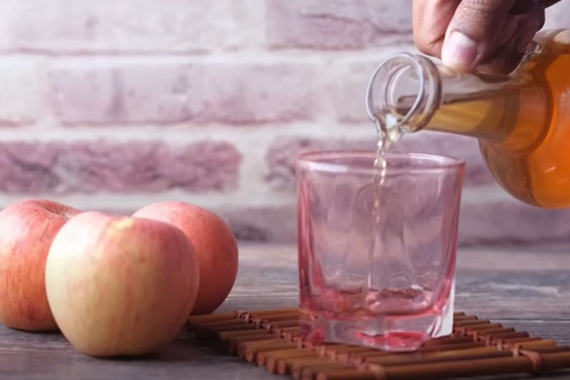 Vinagre de maçã tem impactos na saúde 