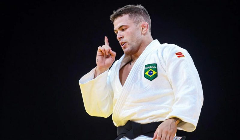 William Lima avança para a final do Judô e garante primeira medalha do Brasil nas Olimpíadas de Paris 2024