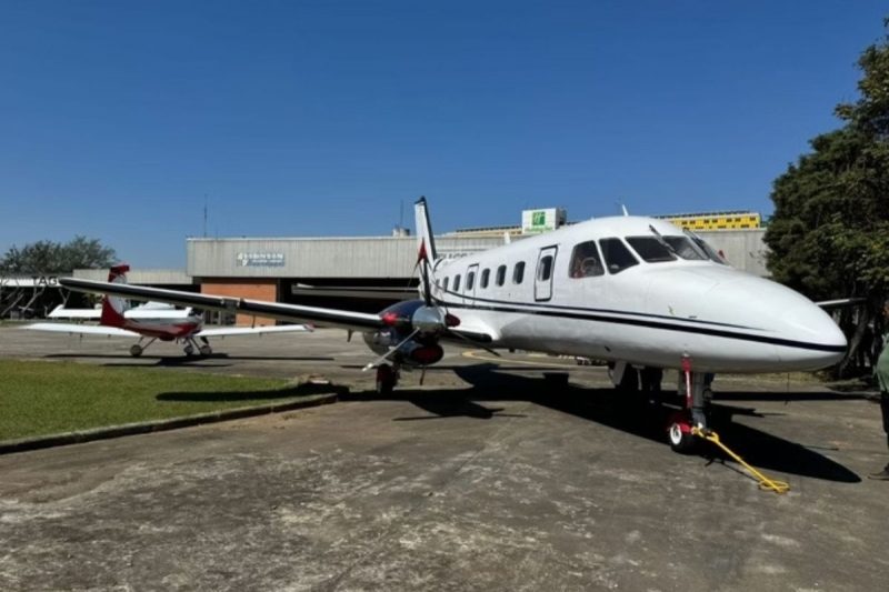 Avião do PCC apreendido no Aeroporto Campo de Marte, em São Paulo