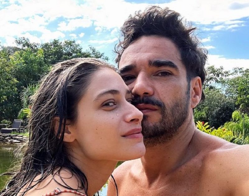 Caio Blat e Luisa Arraes aparecem juntos em passeio no Rio de Janeiro