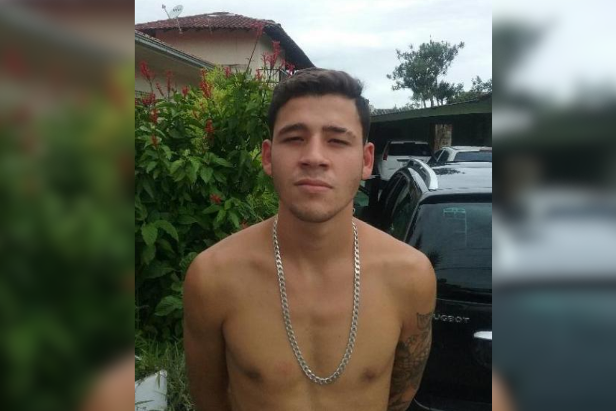 Daniel Mariano Daniel Mariano, natural de Goiás, é um dos criminosos mais procurados de SC
