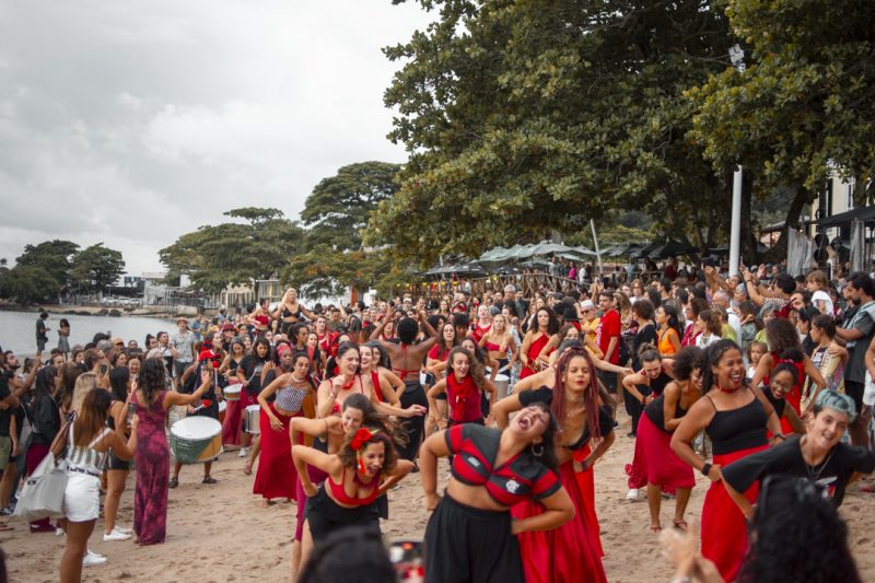 O Bloco Cores de Aid&ecirc; promove o seu primeiro Arraial de S&atilde;o Jo&atilde;o, neste s&aacute;bado, em Santo Ant&ocirc;nio de Lisboa – Foto: Cores de Aid&ecirc;/Divulga&ccedil;&atilde;o
