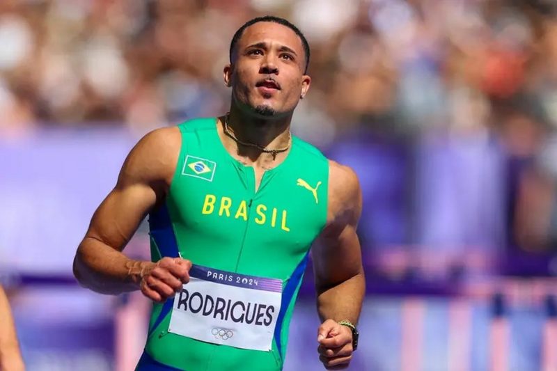 Eduardo de Deus avança às semifinais dos 110m com barreiras em Paris