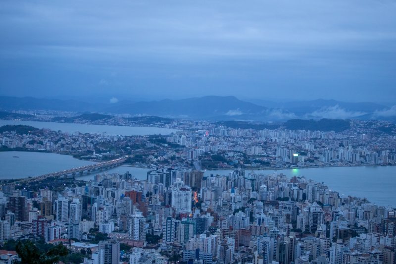 vista aérea do centro de Florianópolis