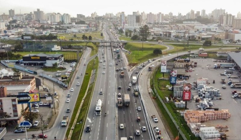 BR-101 será bloqueada entre os dias 19 e 22 para instalação de passarela