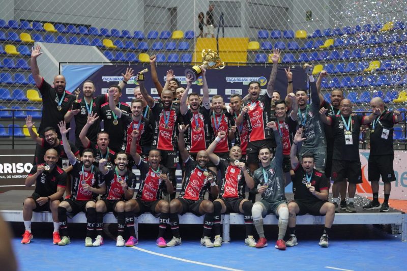 JEC Futsal conquistou o título da Taça Brasil e vai em busca do título da Supercopa