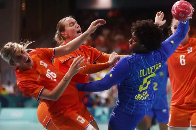 Brasil perde para a Holanda no handebol feminino