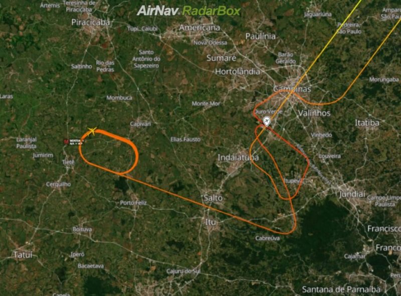 Avião ficou voando em círculos antes de realizar pouso de emergência - Reprodução ND