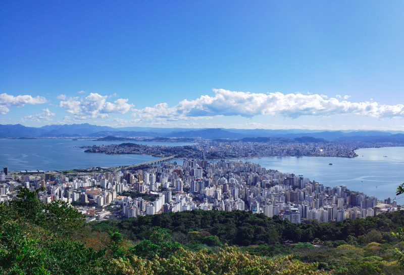 Previsão do tempo em SC terá muito sol 