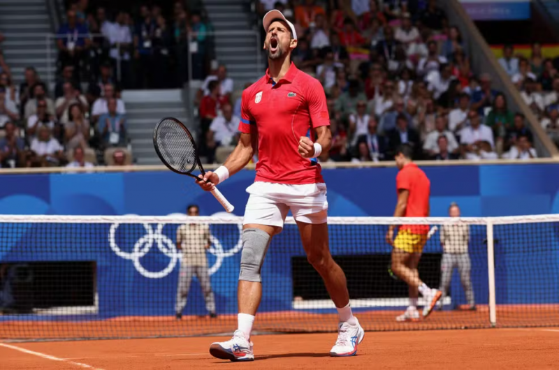 Djokovic vira campeão de tudo após ganhar ouro nas Olimpíadas de Paris 2024 - Foto: Violeta Santos Moura/REUTERS/Divulgação/ND