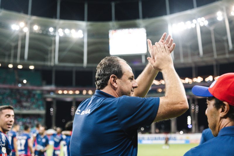 Rogério Ceni fez importante reflexão sobre o futebol brasileiro 