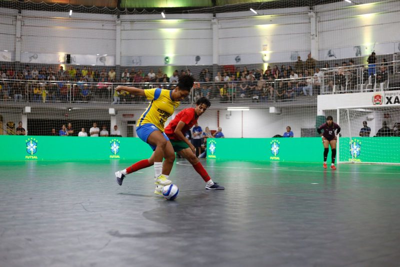 Brasil venceu na estreia no Torneio de Futsal Feminino 