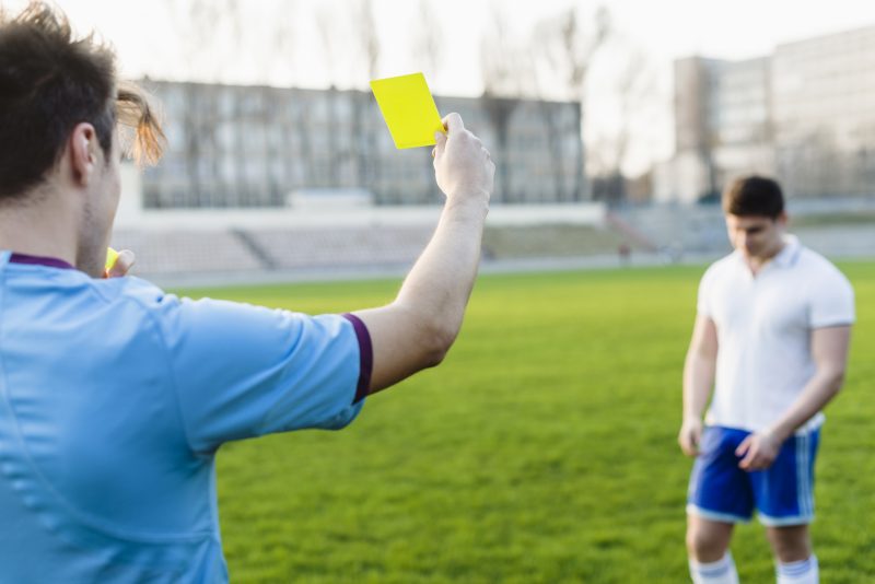 Proposta pode mudar a vida dos árbitros de futebol no Brasil 