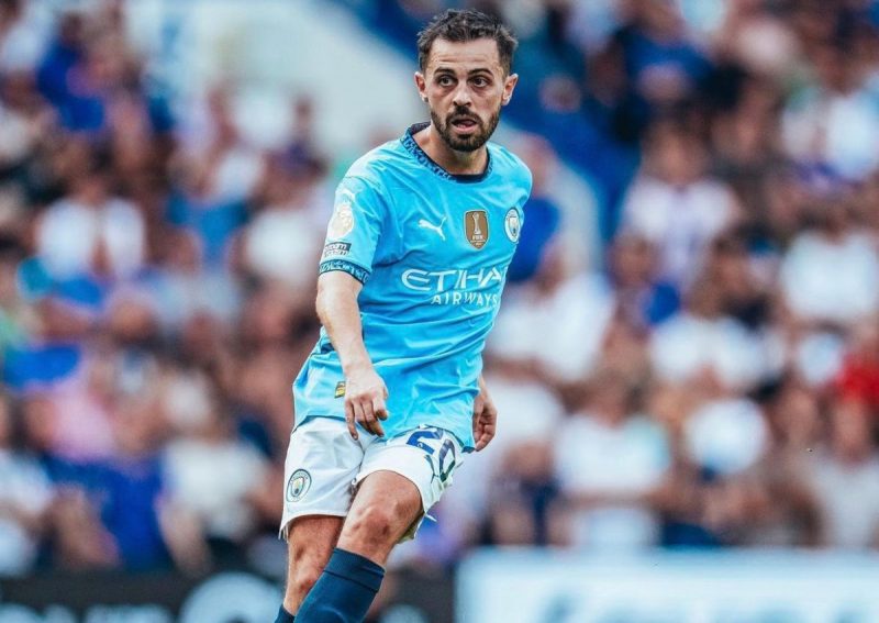 Bernardo Silva está preocupado com o calendário