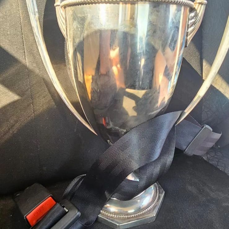 Trof&eacute;u que vai ficar um ano com o clube de Blumenau – Foto: CNA/Divulga&ccedil;&atilde;o/ND