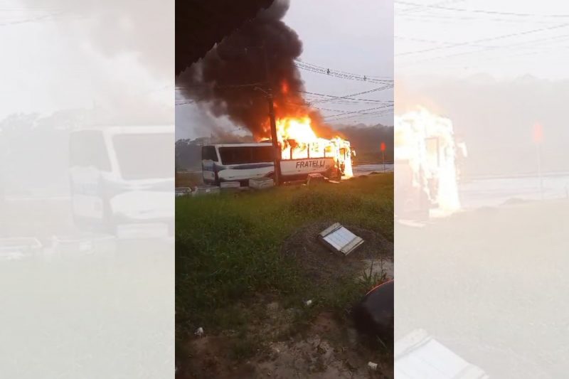 Incêndio foi registrado no bairro Itinga, em Araquari 