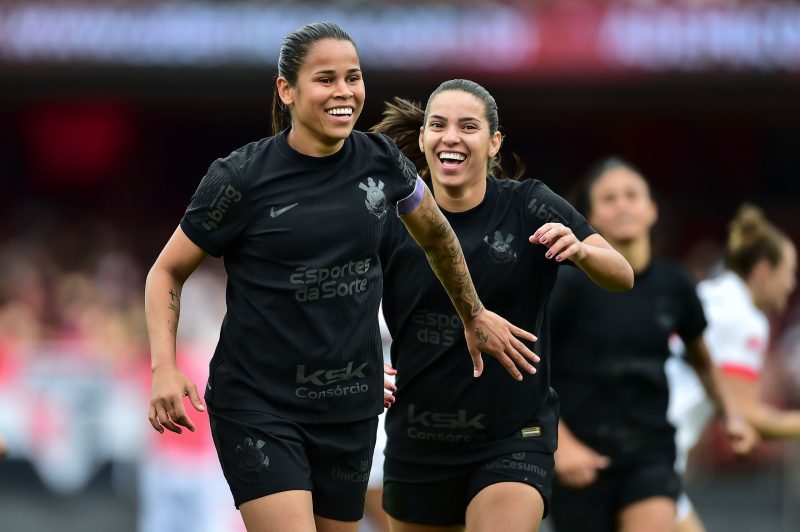 Corinthians venceu o São Paulo no primeiro jogo da final do Brasileirão Feminino