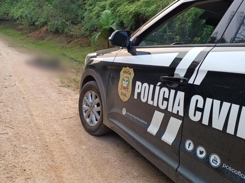 Homem carbonizado em colchão é encontrado em SC