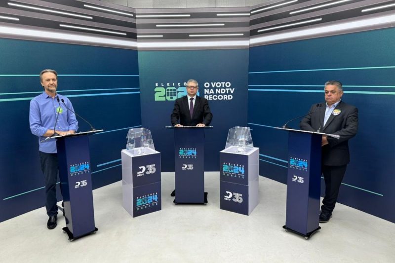 João Rodrigues e Pedro Uczai debatem problema do abastecimento de água em Chapecó João Rodrigues e Pedro Uczai debatem problema do abastecimento de água em Chapecó