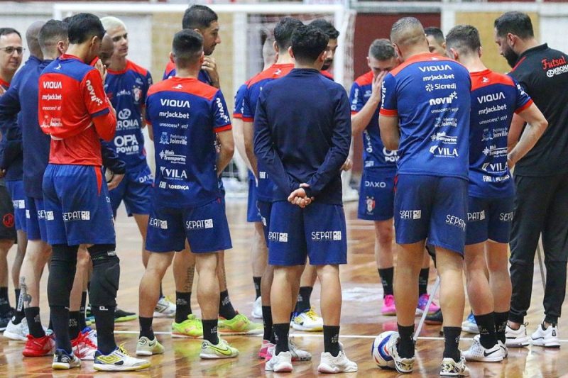 Atual campeão, JEC Futsal enfrenta o Criciúma na noite desta quinta-feira (12)