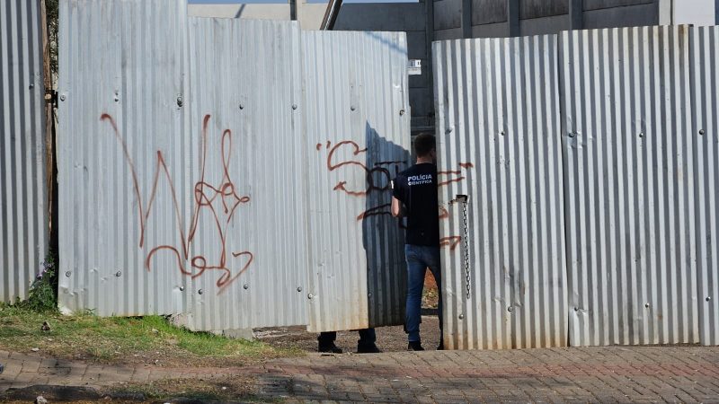 trabalhador morreu após cair de guindaste