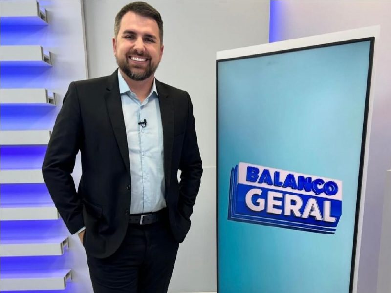 Apresentador Rodrigo Vieira, quem vai mediar debate com candidatos a prefeito de Blumenau