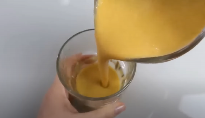 Suco que alivia dor no corpo e nas costas