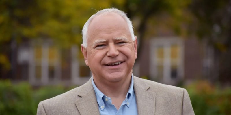 Tim Walz, apoio para Kamala Harris nas eleições