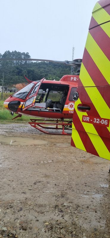 Helicóptero do Arcanjo-03, responsável por encaminhar vítima até o hospital 