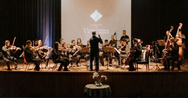 Camerata di Venezia se apresenta gratuitamente no Teatro Municipal de Nova Veneza, nesta quinta-feira (24), com os clássicos do Rock