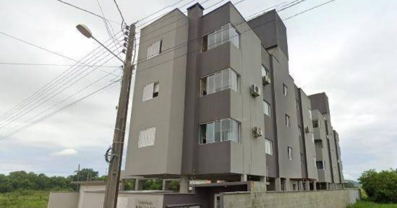 Apartamento em Tubarão disponível para lances a partir de R$ 126.000,00