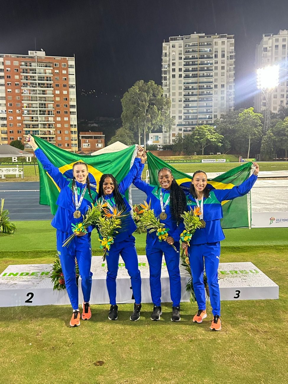 O resultado fez da Seleção Brasileira campeã geral da competição. - Atletismo/Reprodução